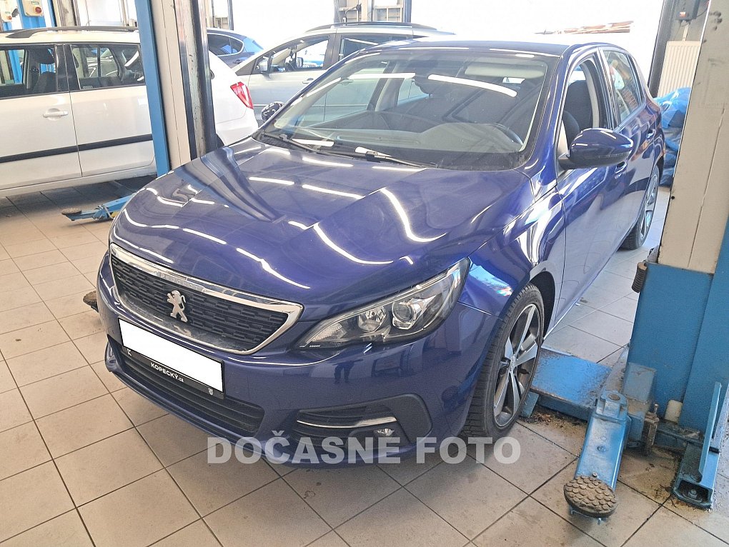 Peugeot 308 1.2 PT 