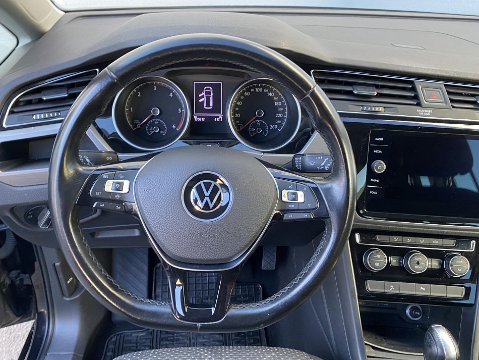 Volkswagen Touran 2.0 TDi Business
