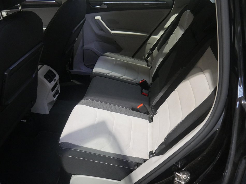 Volkswagen Tiguan 2.0TDi 