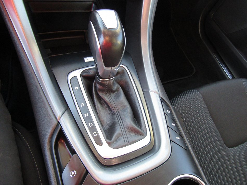 Ford Mondeo 2.0 TDCi 