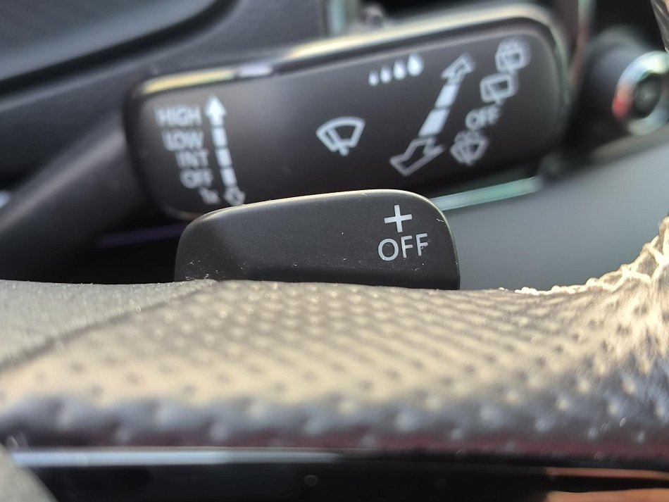 Škoda Karoq 1.5 TSi SportLine