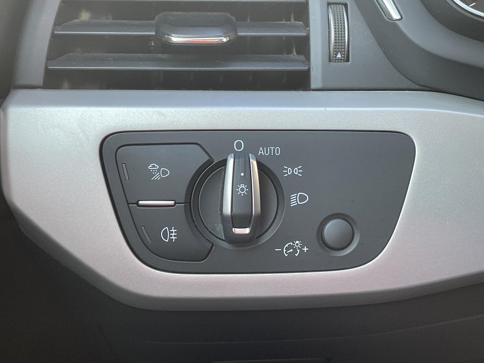 Audi A4 2.0 TDi  quattro