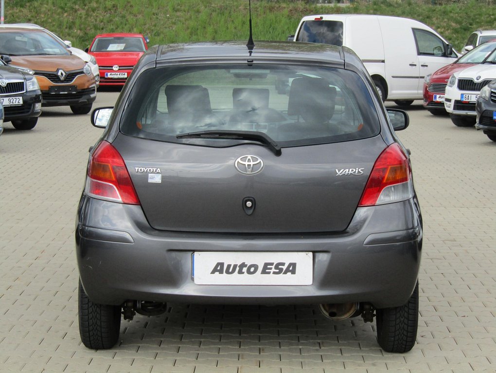 Toyota Yaris 1.0 VVT 