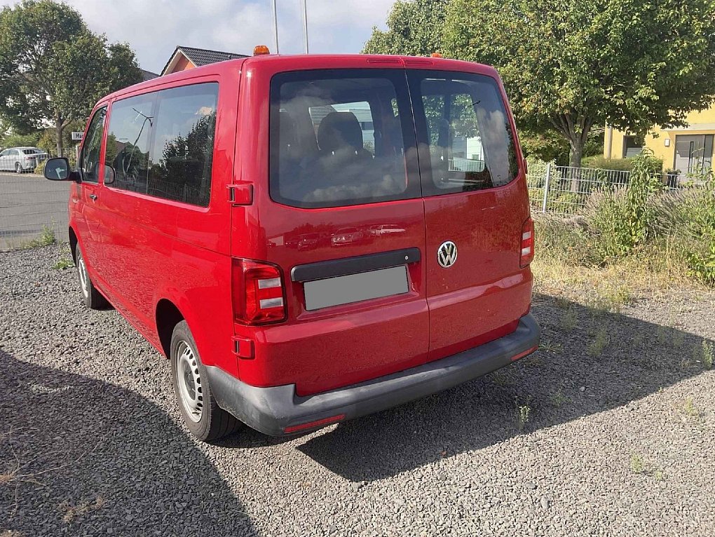 Volkswagen Transporter 2.0TDi  9míst