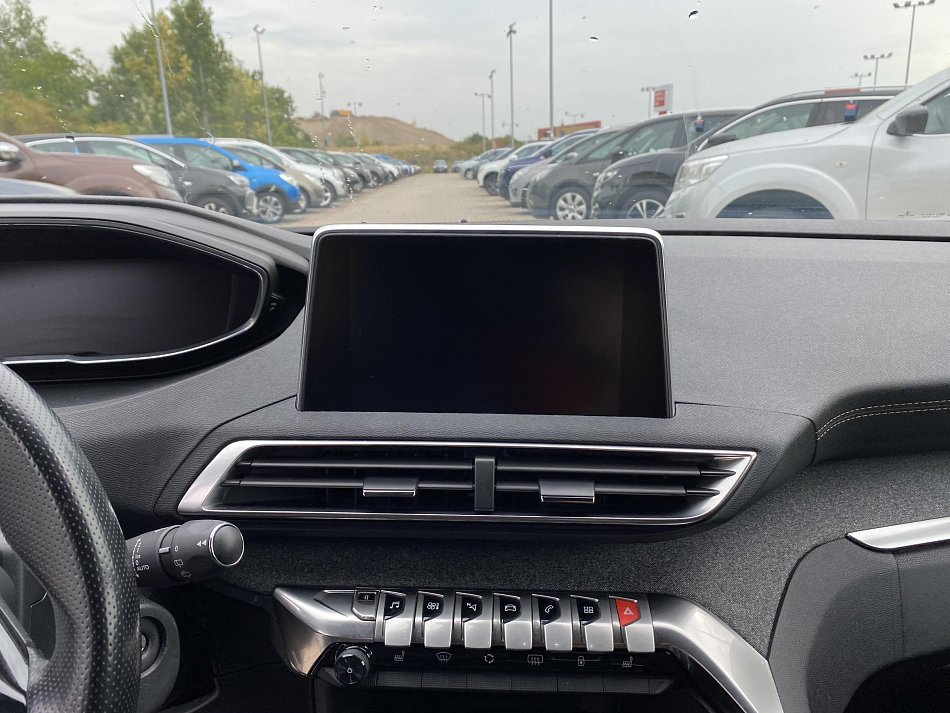 Peugeot 3008 2.0 HDi 