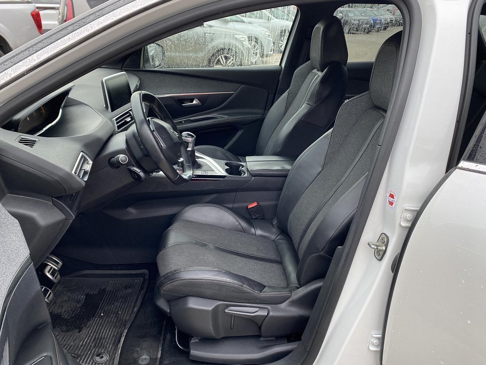 Peugeot 3008 2.0 HDi 