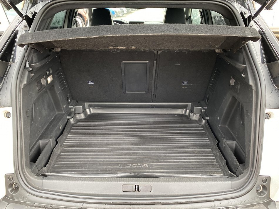 Peugeot 3008 2.0 HDi 