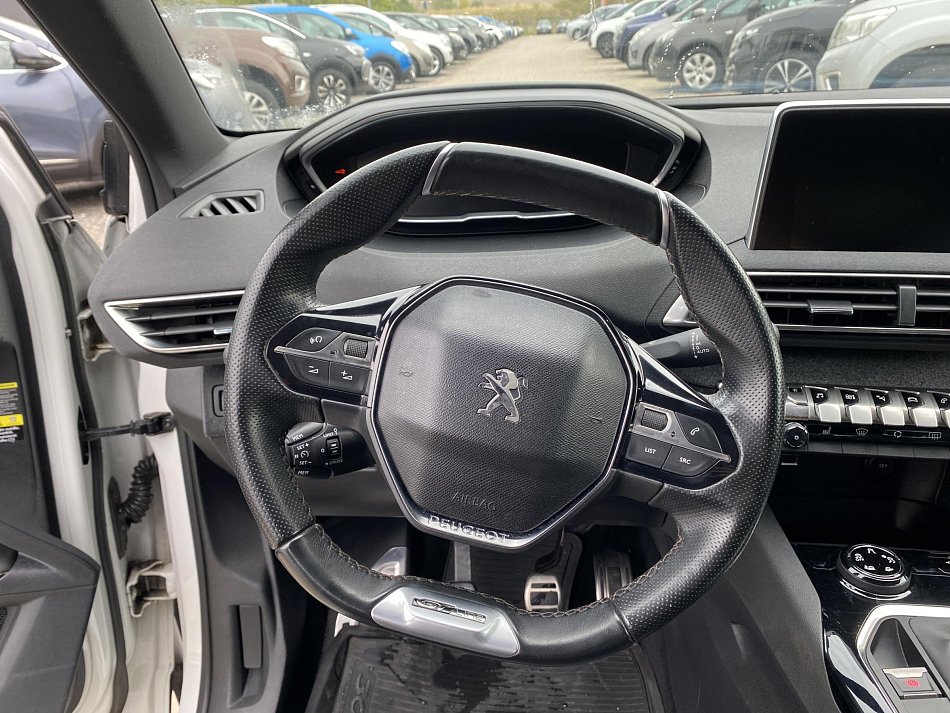 Peugeot 3008 2.0 HDi 