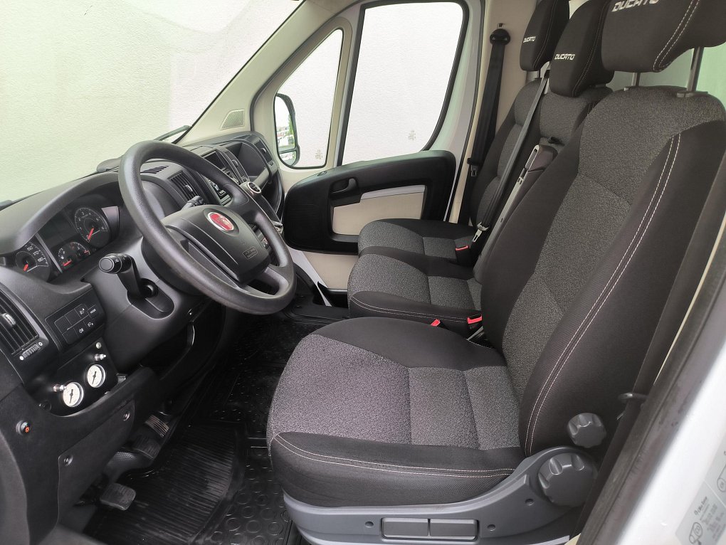 Fiat Ducato 2.3MJT  SKŘÍŇ CHLADÍCÍ