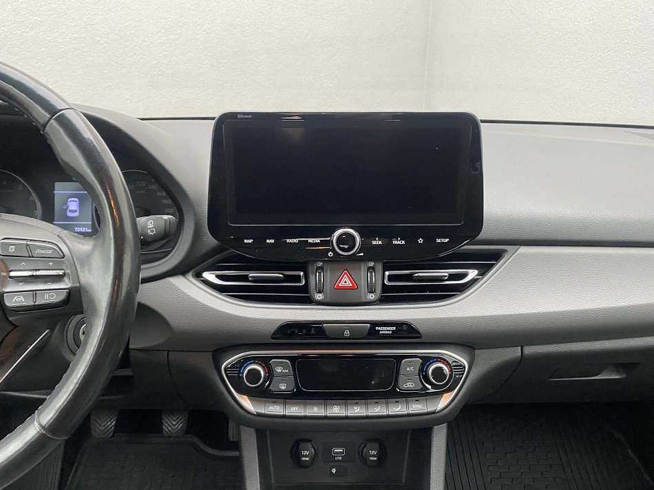 Hyundai I30 1.5 T-GDi Smart 48V