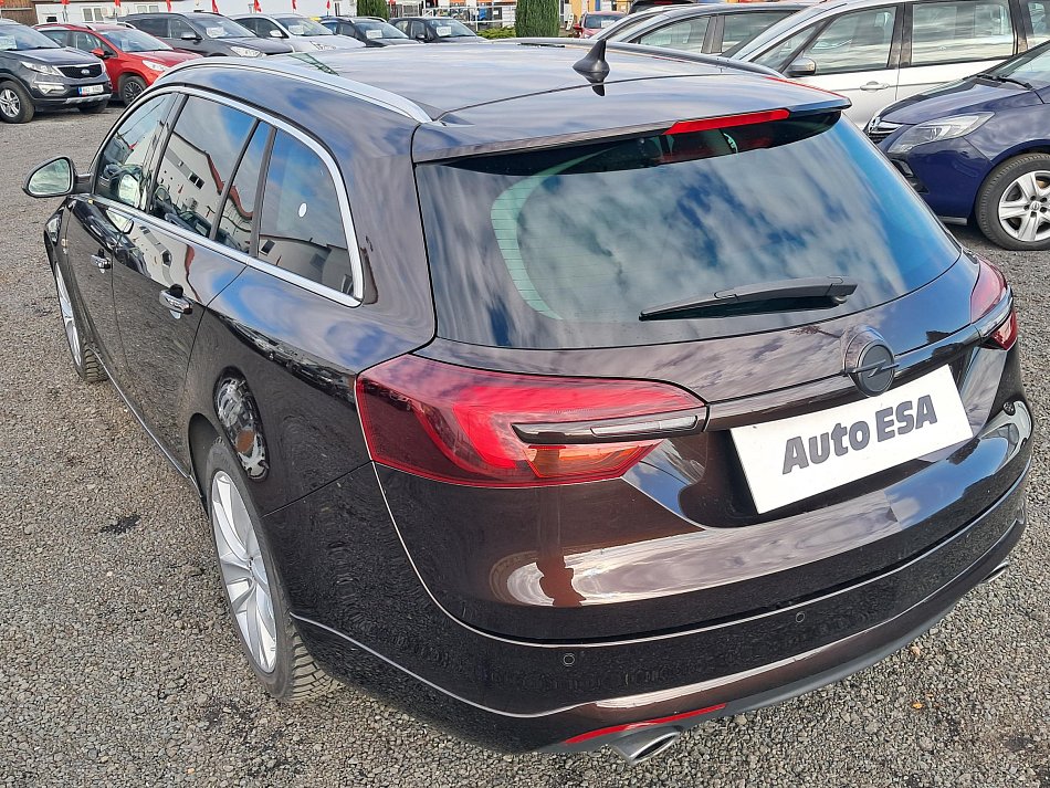 Opel Insignia 2.0CDTi 