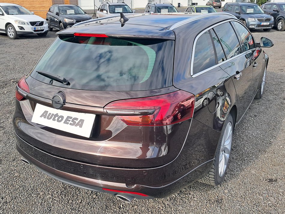 Opel Insignia 2.0CDTi 