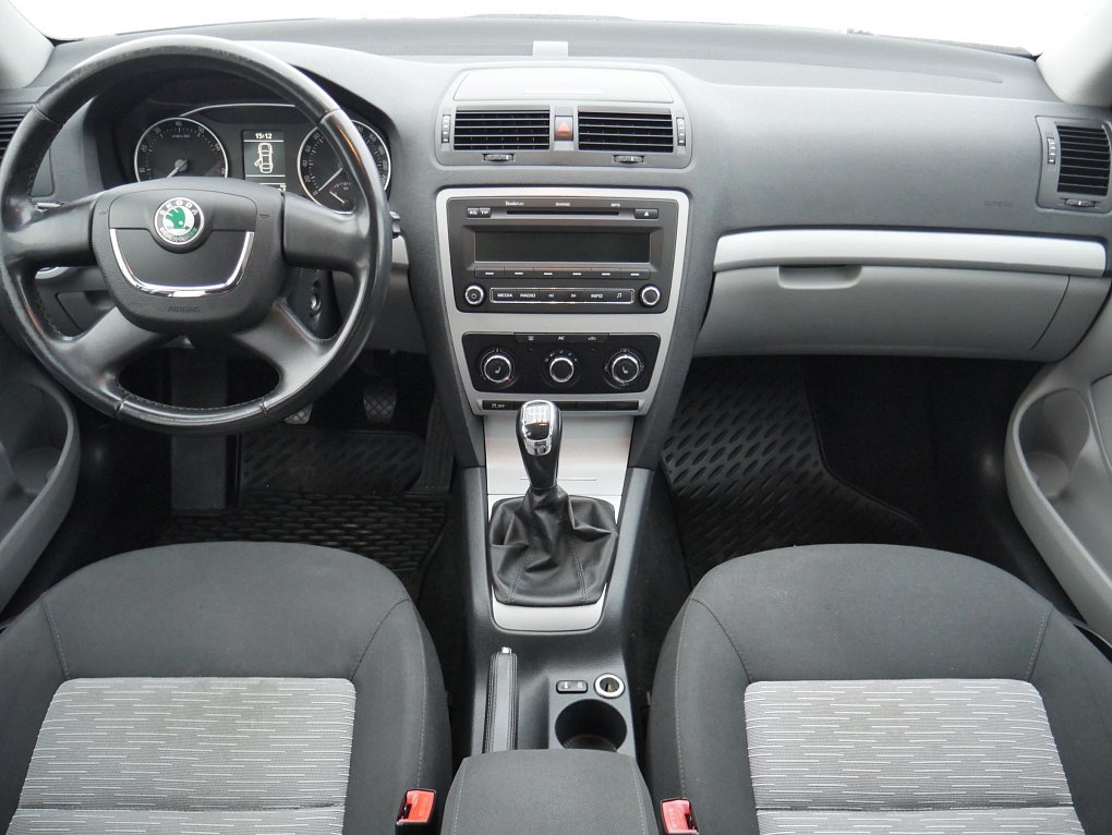 Škoda Octavia II 1.4 TSi Ambiente