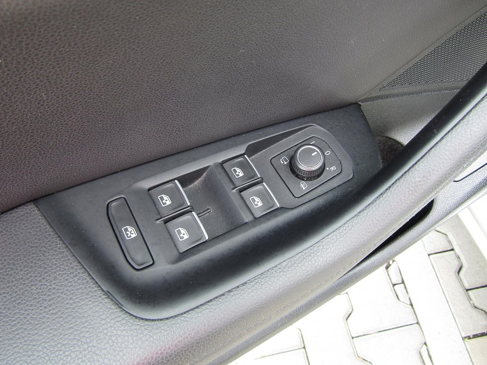 Volkswagen Passat 2.0 BiTDi Highline 4x4