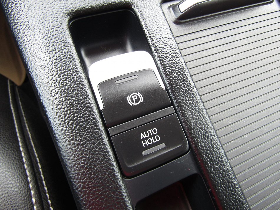 Volkswagen Passat 2.0 BiTDi Highline 4x4