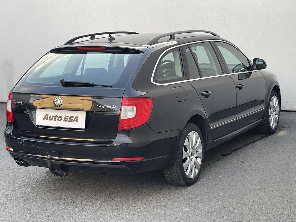 Škoda Superb II 2.0 TDi Elegance 4x4