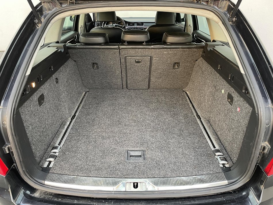 Škoda Superb II 2.0 TDi Elegance 4x4