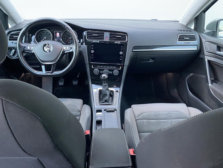 Volkswagen Golf 1.5 TSi Highline