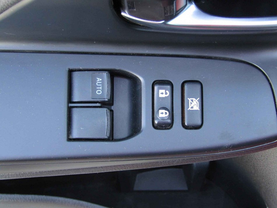 Toyota Yaris 1.5 VVT-i Active