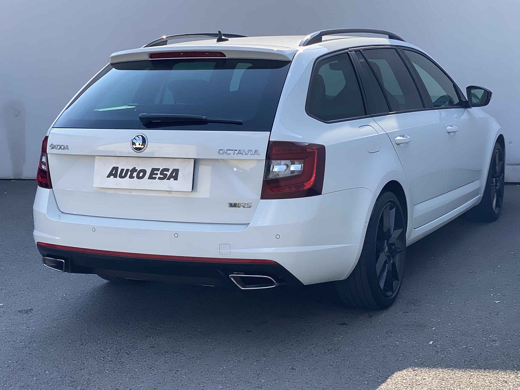 Škoda Octavia III 2.0 TDi RS