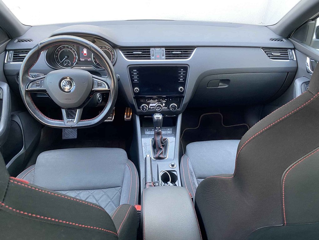 Škoda Octavia III 2.0 TDi RS