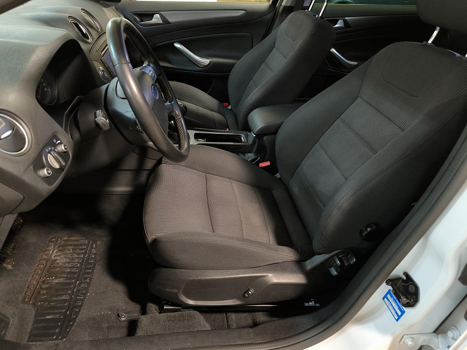 Ford Mondeo 2.0TDCi 