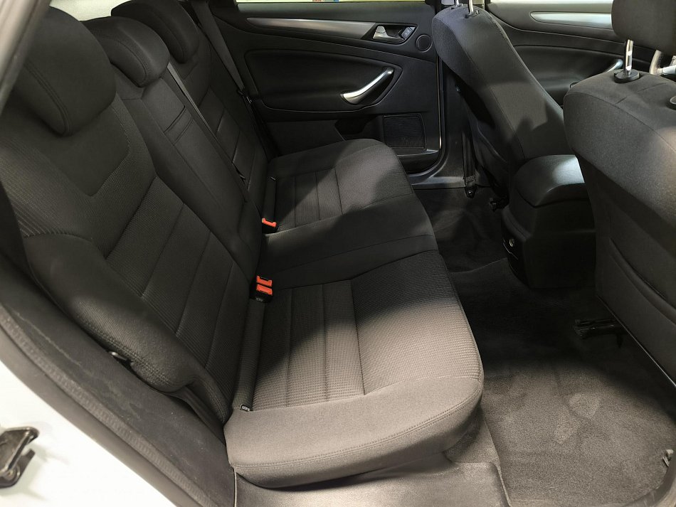 Ford Mondeo 2.0TDCi 