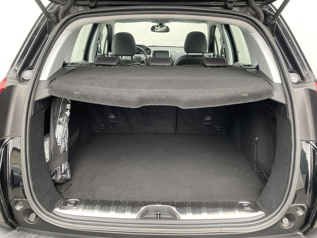 Peugeot 2008 1.2PT Allure