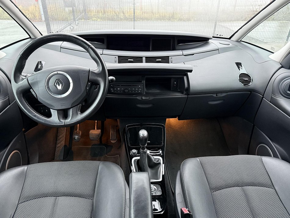 Renault Espace 2.0 dCi 