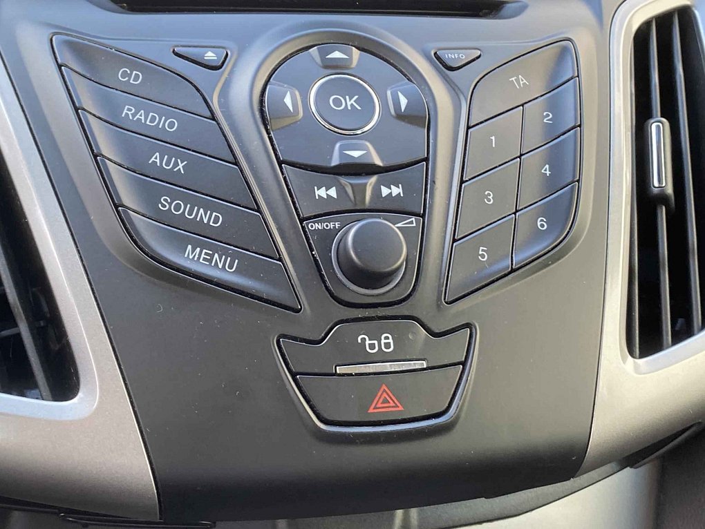 Ford Focus 1.6i 