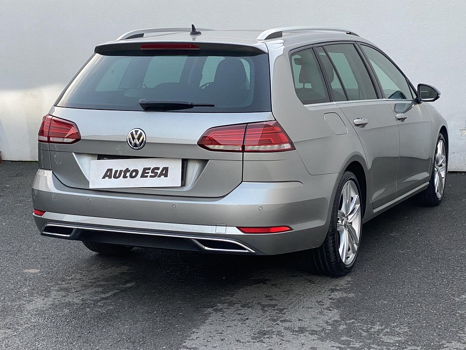 Volkswagen Golf 1.5 TSi Highline
