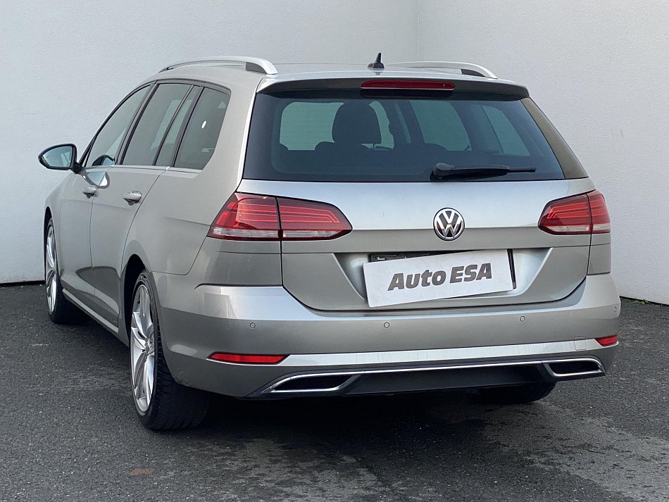 Volkswagen Golf 1.5 TSi Highline