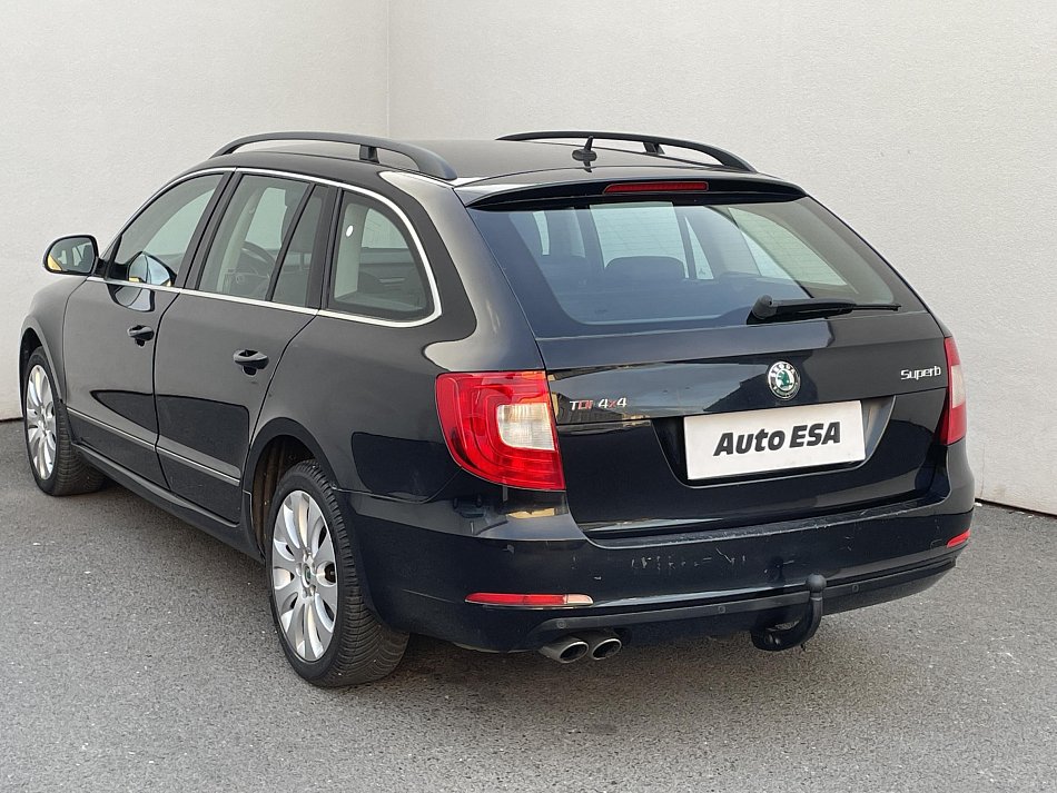 Škoda Superb II 2.0 TDi Elegance 4x4