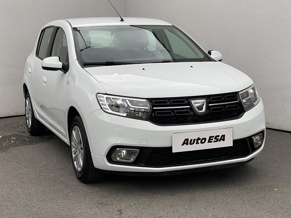 Dacia Sandero 1.0i 
