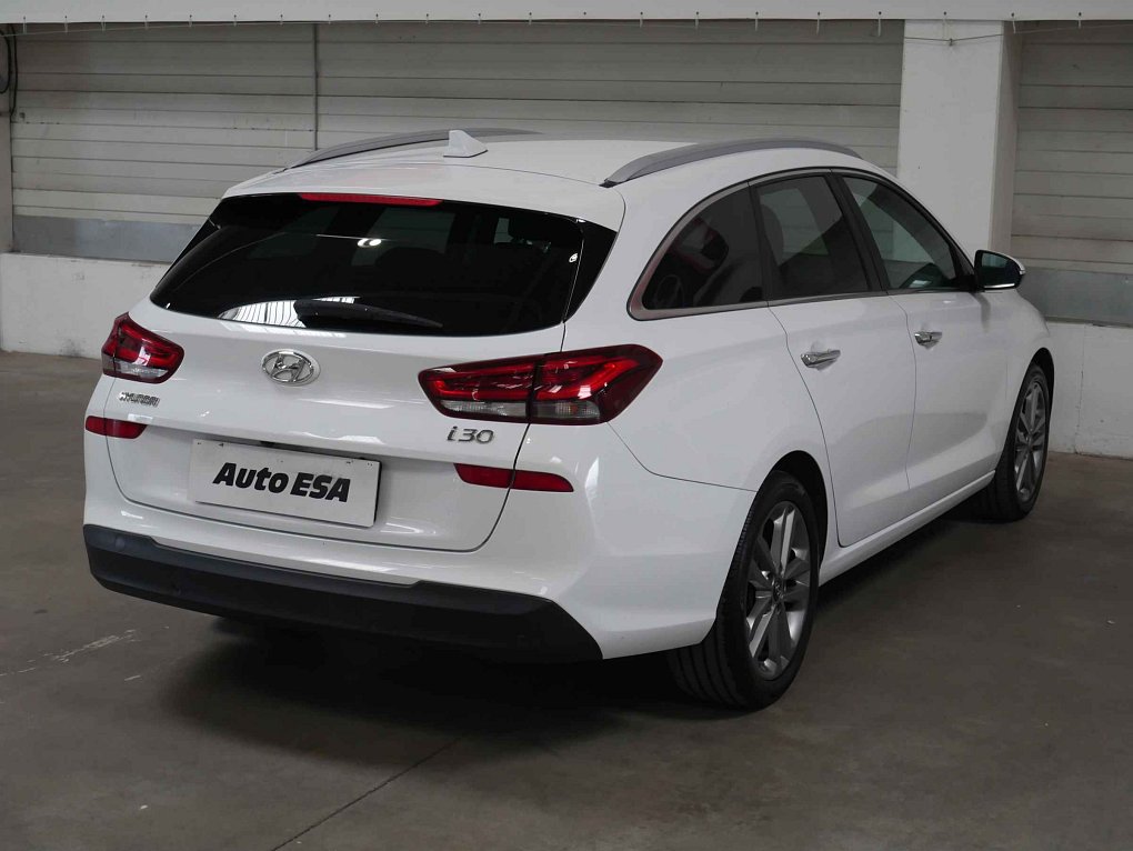 Hyundai I30 1.5 T-GDI 