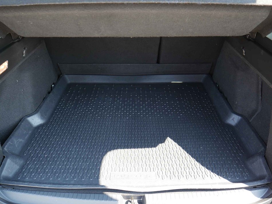 Dacia Duster 1.6i  4x4