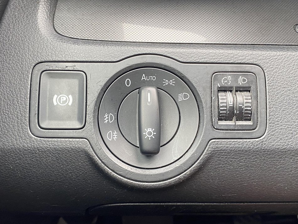 Volkswagen Passat 2.0 TDi 