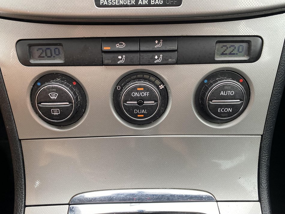 Volkswagen Passat 2.0 TDi 