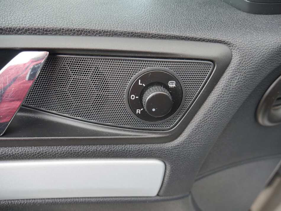 Škoda Octavia II 1.6 MPi Ambiente