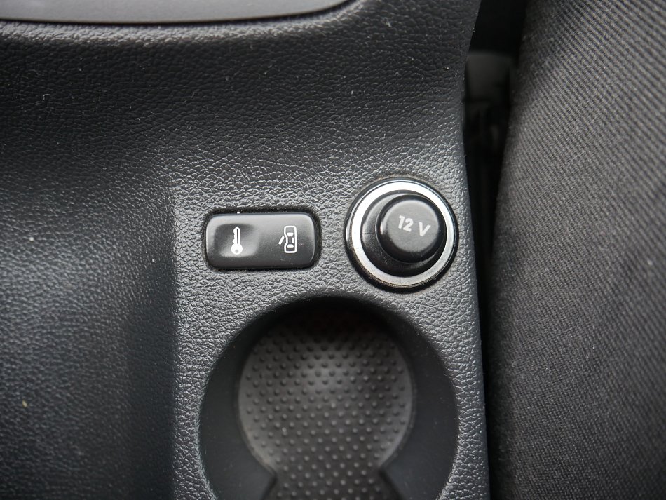 Škoda Octavia II 1.6 MPi Ambiente