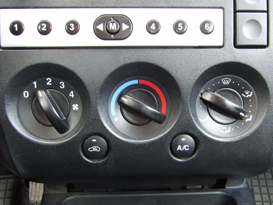 Ford Fiesta 1.3i 