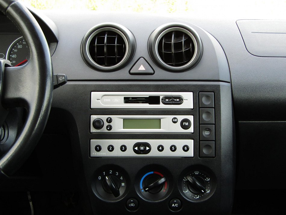 Ford Fiesta 1.3i 