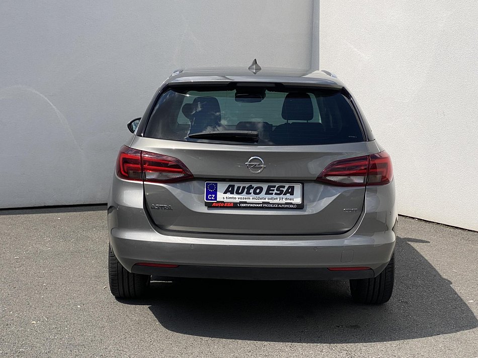 Opel Astra 1.6 CDTi 