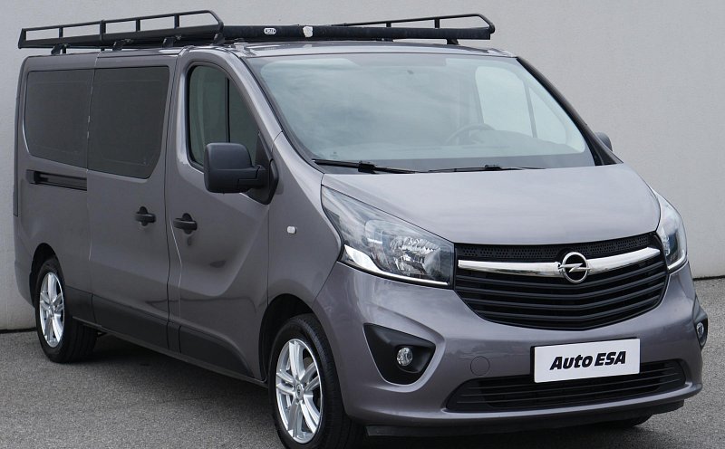 Opel Vivaro 1.6CDTi  L2 9míst
