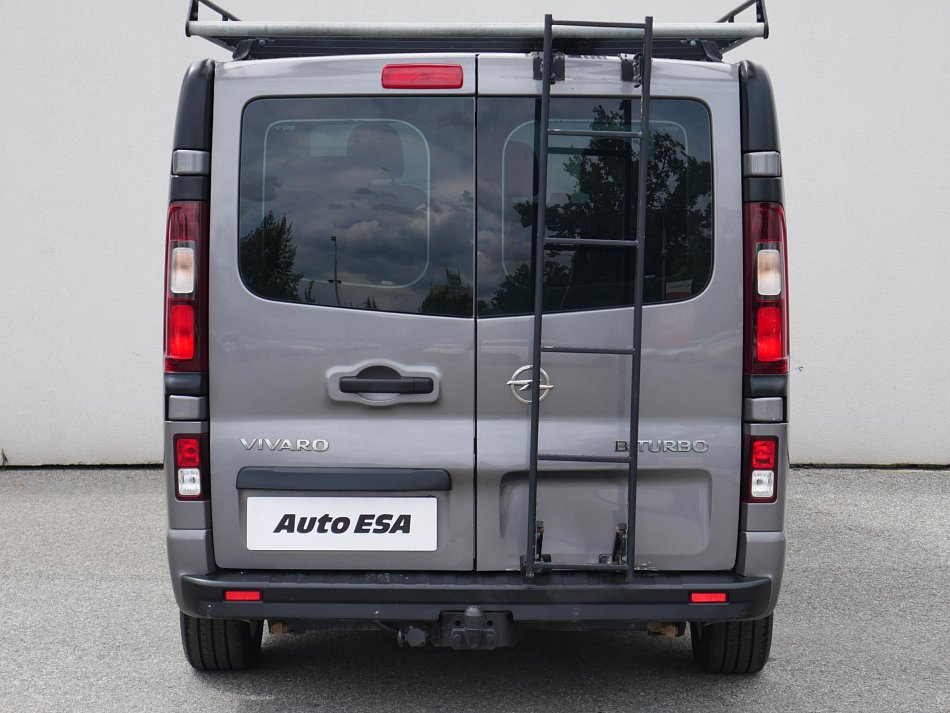 Opel Vivaro 1.6CDTi  L2 9míst