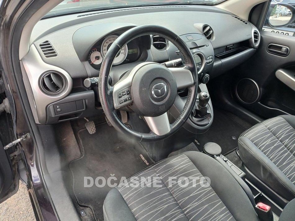 Mazda 2 1.3i 