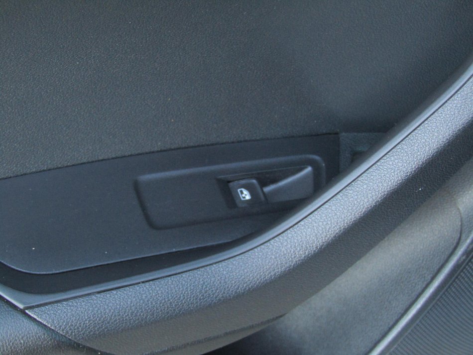 Škoda Karoq 1.6 TDi Ambition