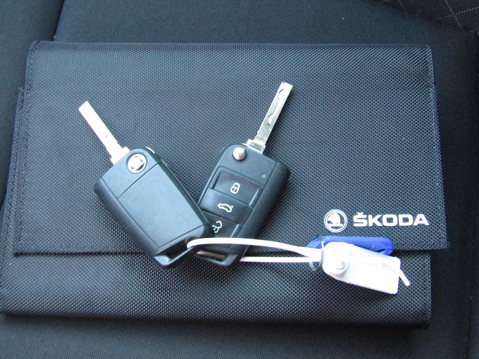 Škoda Karoq 1.6 TDi Ambition