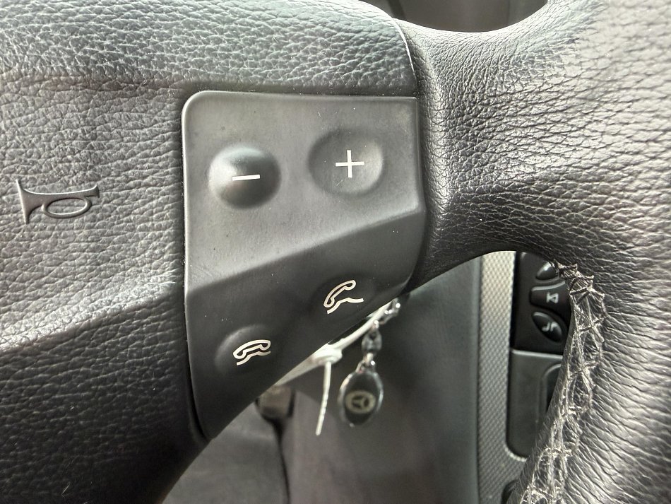 Mercedes-Benz Třída C 1.8i 