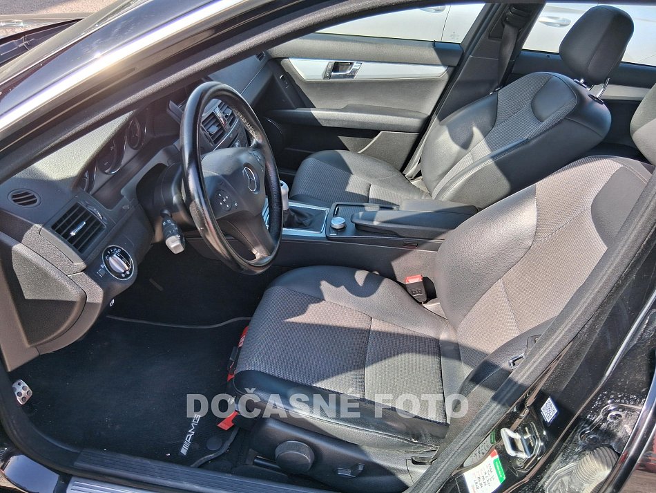Mercedes-Benz Třída C 2.2CDI  C200